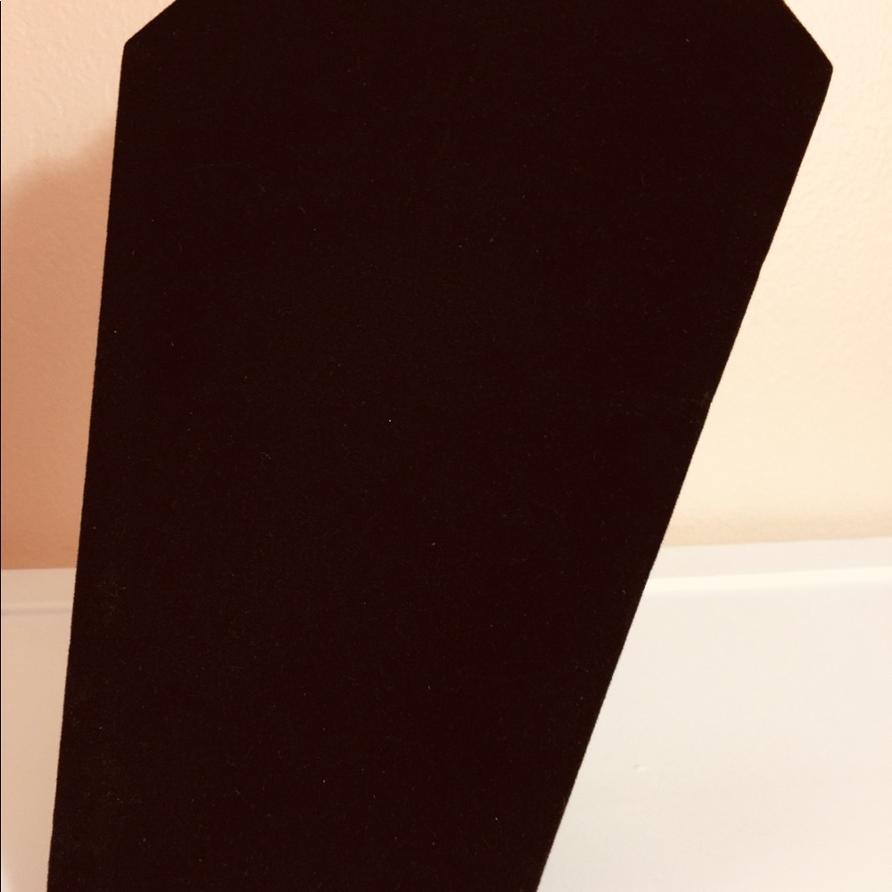 NWOT - JUST 1 Left.  Black Velvet Necklace Display Stand